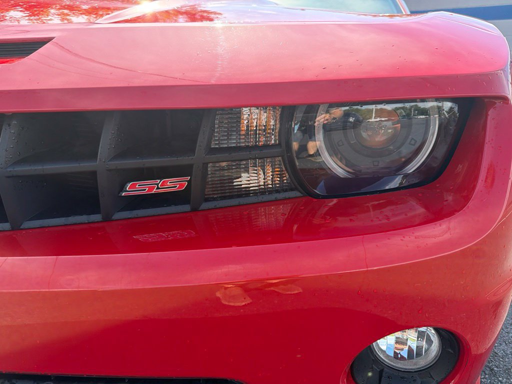 Used 2011 Chevrolet Camaro SS w/ RS Package RWD image 9