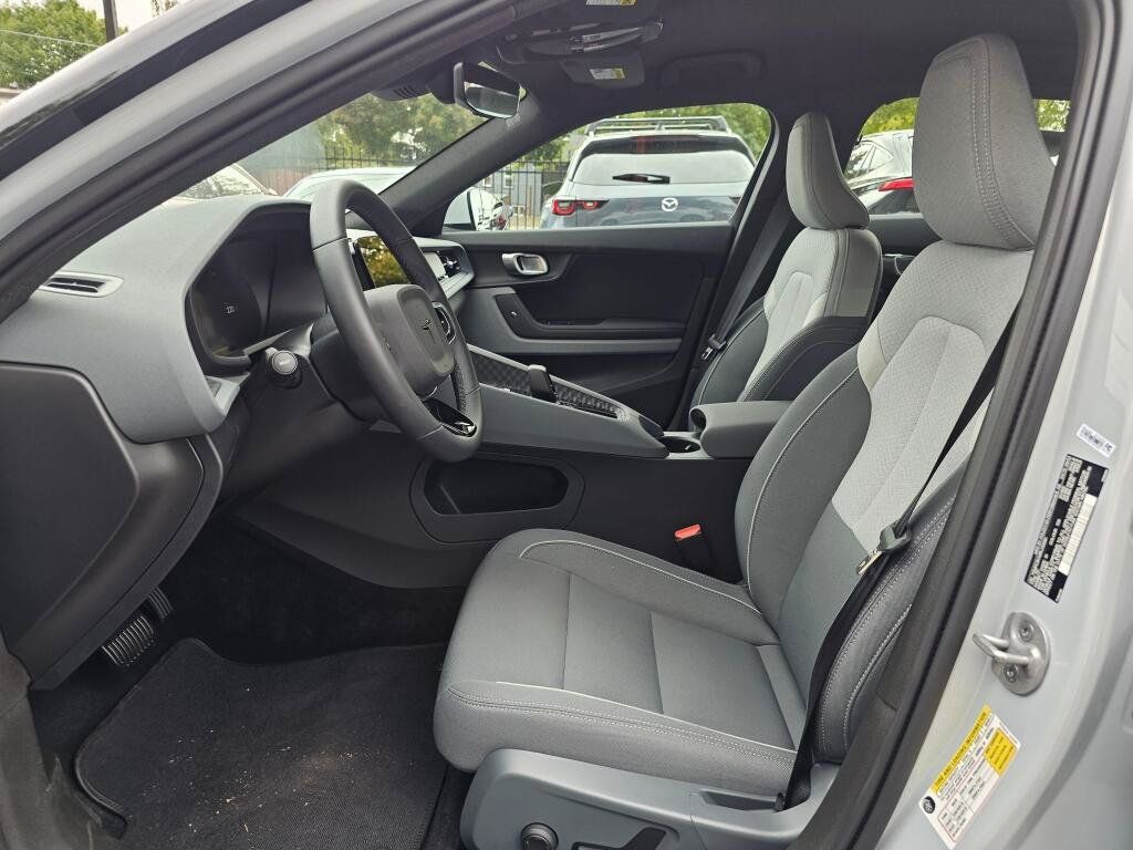Used 2024 Polestar Polestar 2 RWD image 20