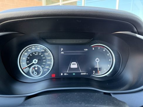 Used 2022 Genesis G70 2.0T w/ Prestige Package RWD image 17