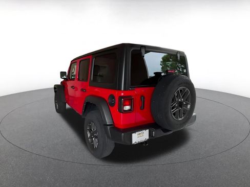 Used 2025 Jeep Wrangler Unlimited Sport AWD/4WD image 10