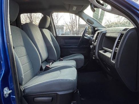 Used 2017 RAM 1500 Express image 12