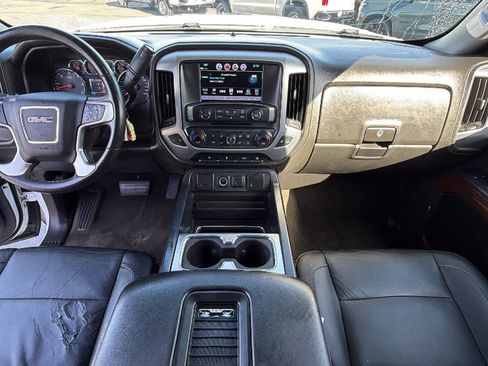 Used 2017 GMC Sierra 2500 SLT w/ Suspension Package, Off-Road AWD/4WD image 26