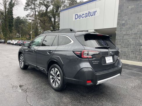 Certified 2023 Subaru Outback Limited image 3