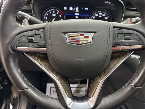 Used 2023 Cadillac XT6 Sport w/ Platinum Package AWD/4WD image 30