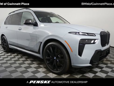 Used 2026 BMW X7 xDrive40i w/ M Sport Package image 1