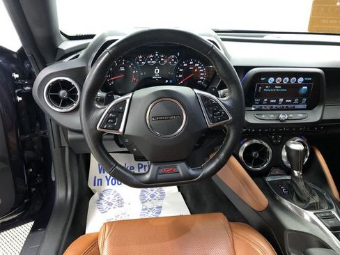 Used 2016 Chevrolet Camaro SS image 16