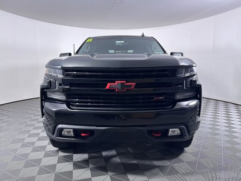 Used 2021 Chevrolet Silverado 1500 LT Trail Boss AWD/4WD image 2