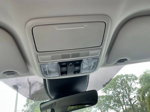 New 2026 Honda Odyssey EX-L image 41