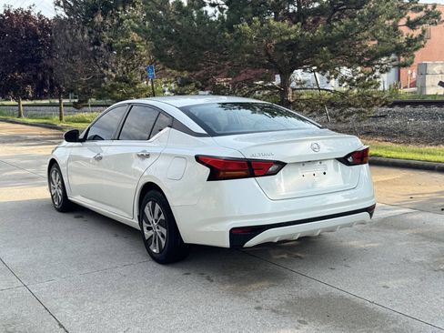 Used 2020 Nissan Altima 2.5 S FWD image 4
