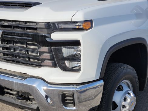 New 2025 Chevrolet Silverado 3500 W/T w/ WT Convenience Package image 6