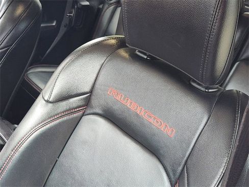 Used 2019 Jeep Wrangler Unlimited Rubicon AWD/4WD image 20