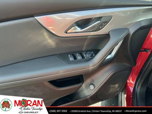 Certified 2024 Chevrolet Blazer LT w/ Convenience Package image 15