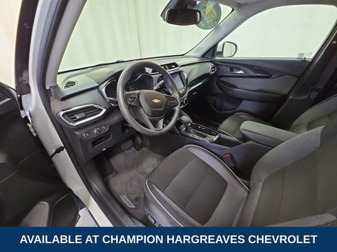 Certified 2021 Chevrolet TrailBlazer LT w/ Convenience Package FWD image 13