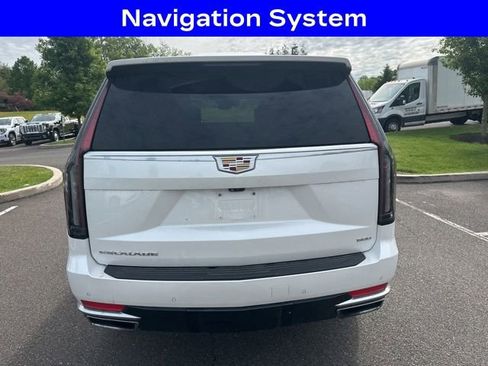Used 2022 Cadillac Escalade Premium Luxury Platinum AWD/4WD image 5