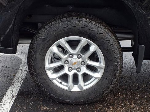 New 2026 Chevrolet Silverado 1500 LT AWD/4WD image 4