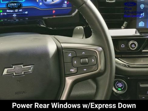 Used 2023 Chevrolet Silverado 1500 ZR2 w/ Technology Package image 29