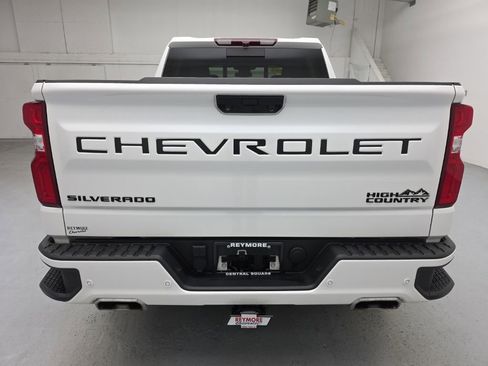 Used 2023 Chevrolet Silverado 1500 High Country w/ High Country Premium Package image 11