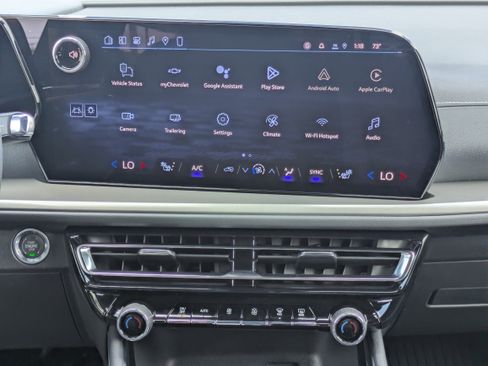 New 2026 Chevrolet Traverse LT w/ Driver Confidence Package AWD/4WD image 5