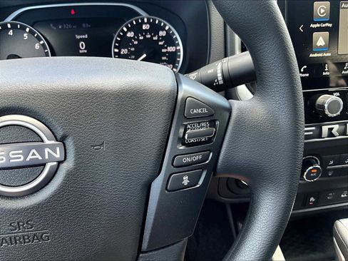 Used 2025 Nissan Frontier SV image 23