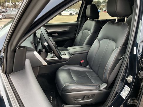 Used 2025 MAZDA CX-90 3.3 Turbo w/ Preferred Package image 14