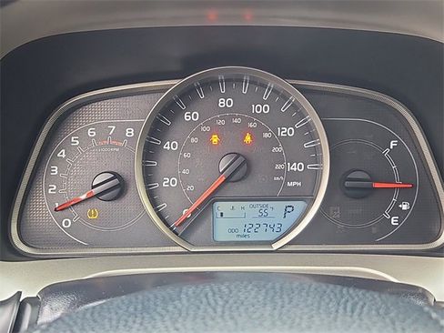 Used 2013 Toyota RAV4 XLE image 23