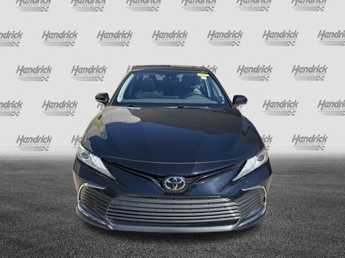 Used 2021 Toyota Camry XLE w/ Navigation Package AWD/4WD image 3