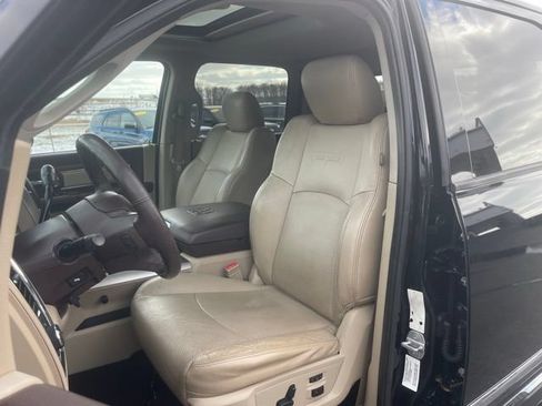 Used 2014 RAM 2500 Laramie w/ Convenience Group AWD/4WD image 10