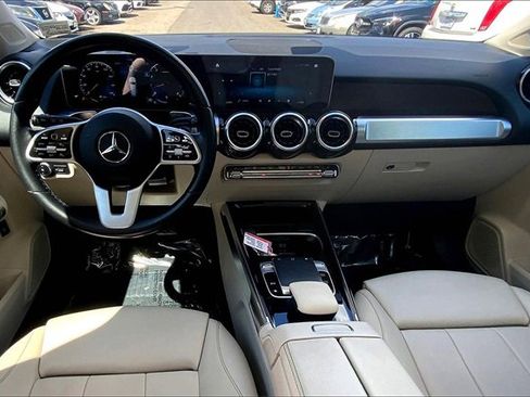 Used 2020 Mercedes-Benz GLB 250 4MATIC image 12