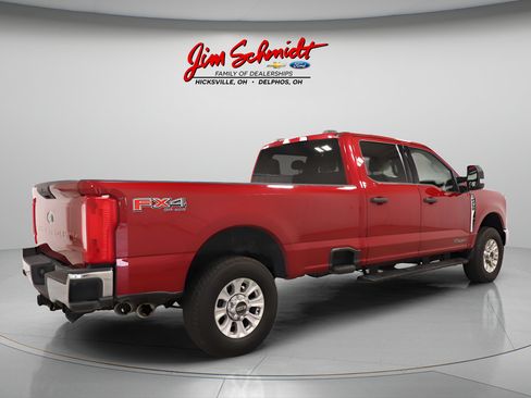 Used 2024 Ford F250 XLT AWD/4WD image 6