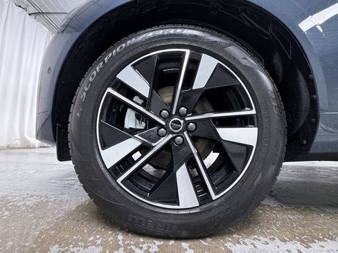 Used 2026 Volvo XC60 B5 Plus w/ Climate Package AWD/4WD image 14
