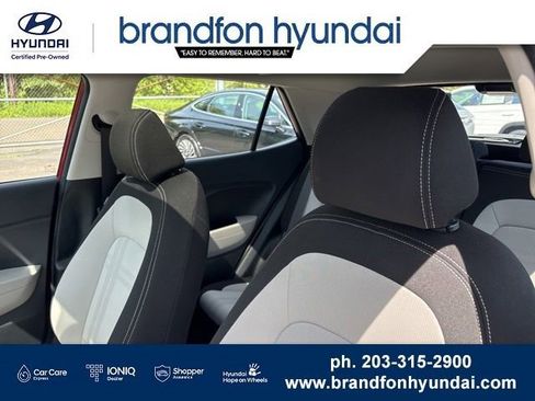 Used 2022 Hyundai Venue SEL FWD image 22