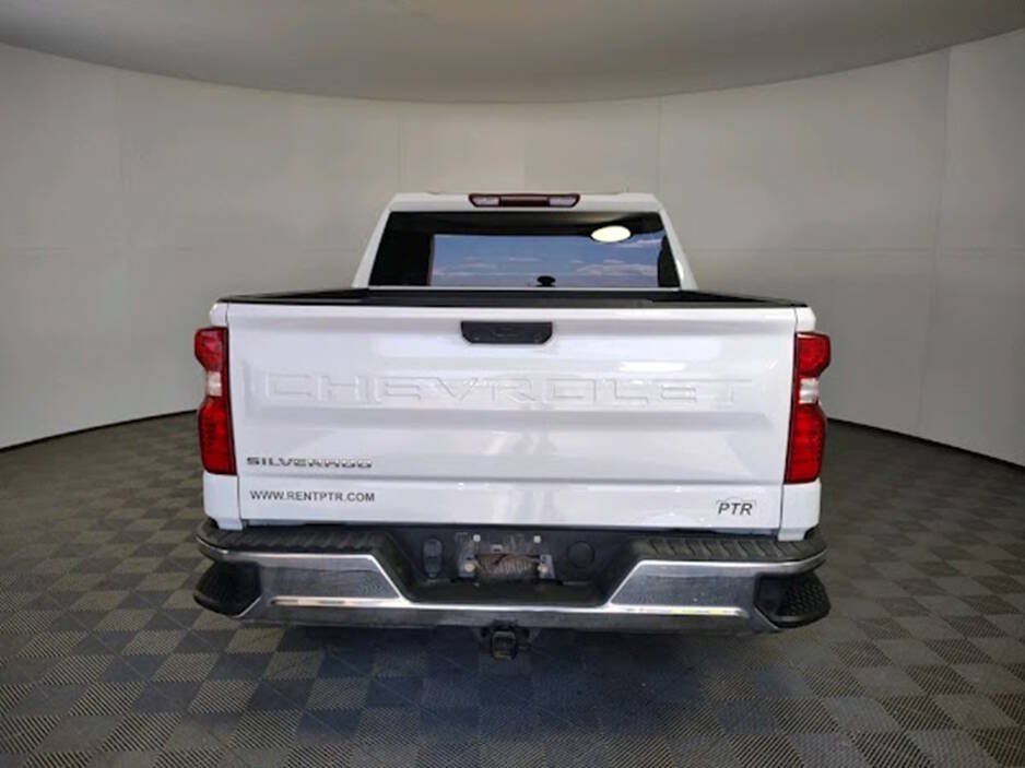 Used 2022 Chevrolet Silverado 1500 W/T w/ Trailering Package AWD/4WD image 7