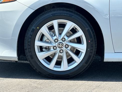 Used 2024 Toyota Camry LE w/ Convenience Package FWD image 22