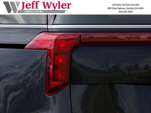 New 2026 Kia Carnival SX FWD image 12