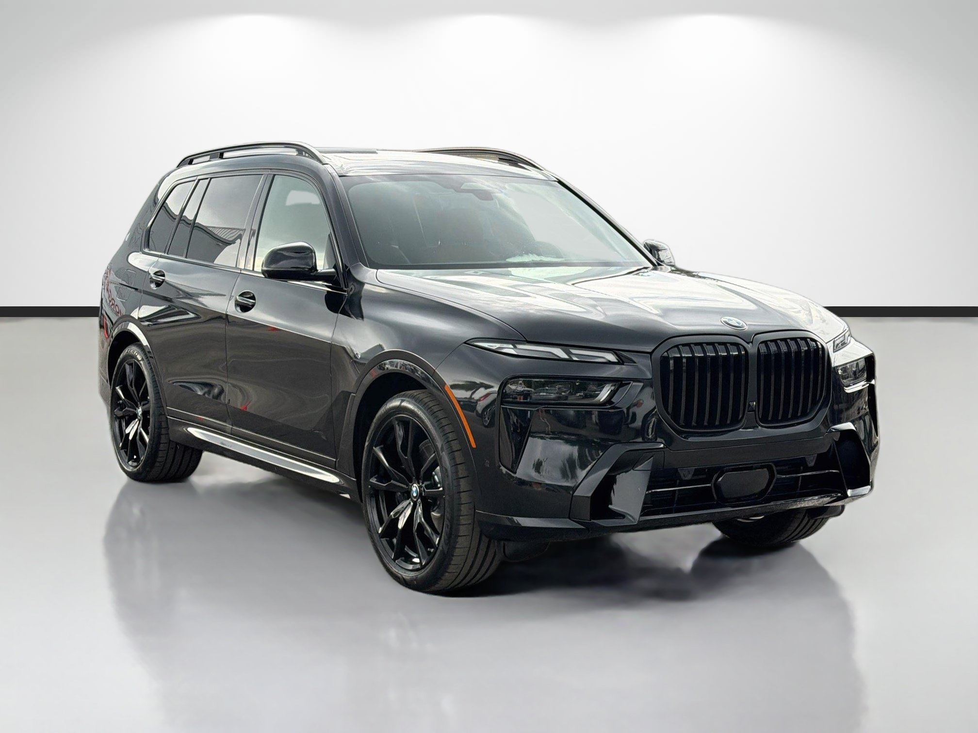 New 2027 BMW X7 xDrive40i w/ M Sport Package AWD/4WD image 1