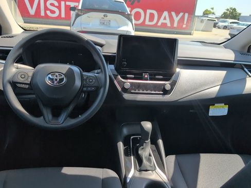 Used 2026 Toyota Corolla LE FWD image 10