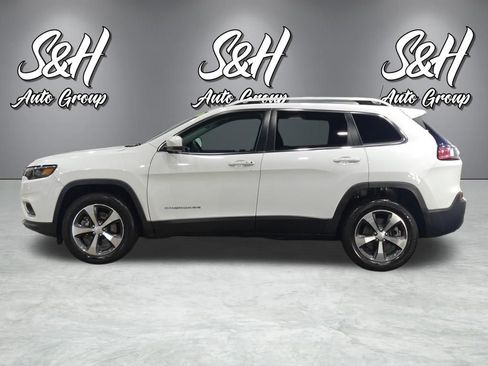 Used 2019 Jeep Cherokee Limited w/ Trailer Tow Group AWD/4WD image 18