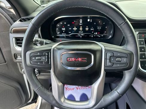 Used 2023 GMC Yukon SLE AWD/4WD image 16