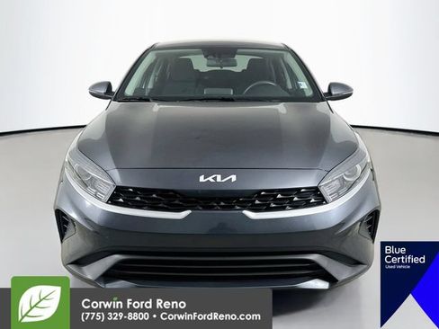 Used 2024 Kia Forte LXS w/ LXS Technology Package FWD image 2