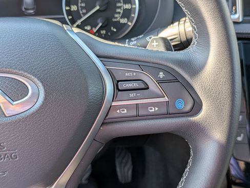 Used 2025 INFINITI QX50 Luxe AWD/4WD image 19