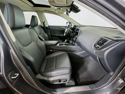 Used 2023 Lexus NX 250 FWD image 32