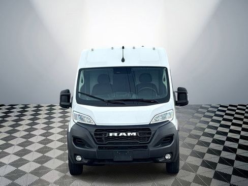 Used 2023 RAM ProMaster 2500 w/ Convenience Group FWD image 2