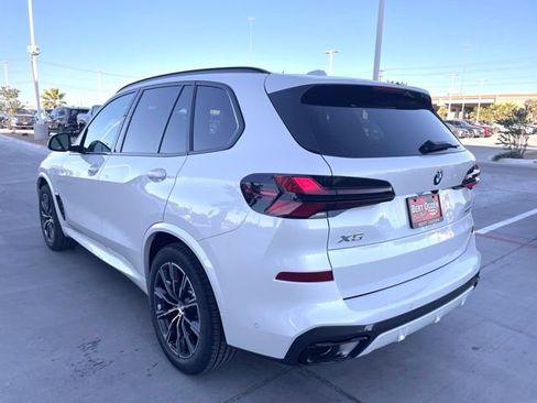 New 2026 BMW X5 sDrive40i w/ M Sport Package RWD image 4