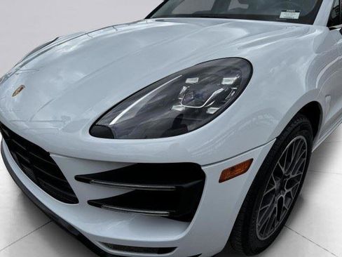 Used 2017 Porsche Macan Turbo AWD/4WD image 12