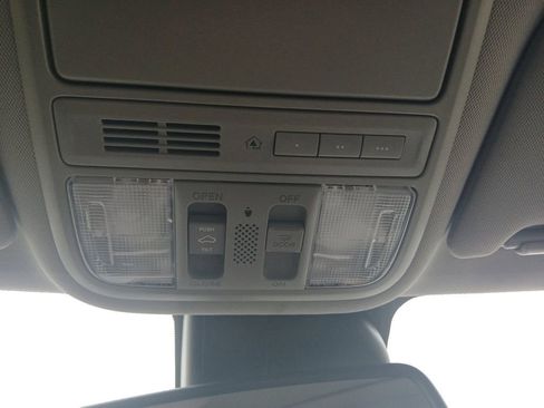 Used 2015 Honda Odyssey EX-L image 29