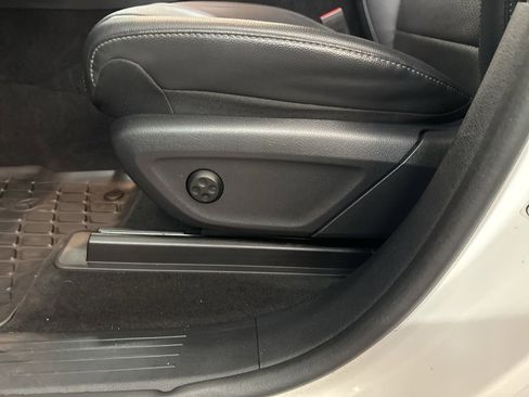 Used 2022 Mercedes-Benz GLE 350 4MATIC image 12