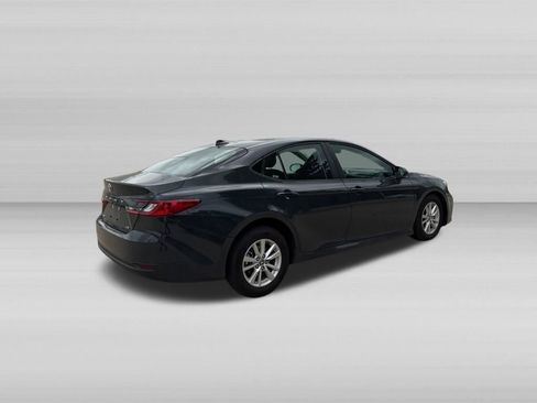Used 2026 Toyota Camry LE FWD image 6