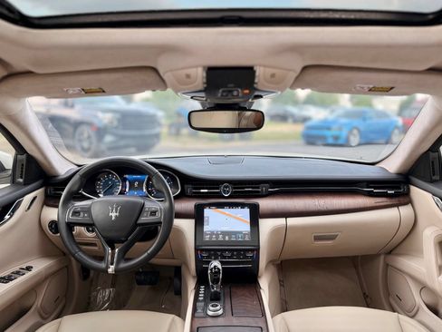 Used 2017 Maserati Quattroporte S GranLusso RWD image 42