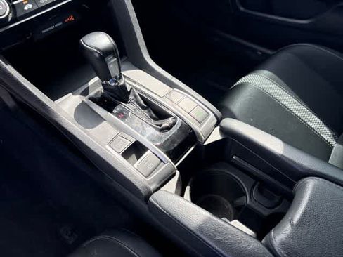 Used 2020 Honda Civic Sport image 18