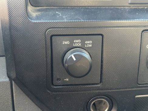 Used 2008 Dodge Ram 1500 Truck ST image 18